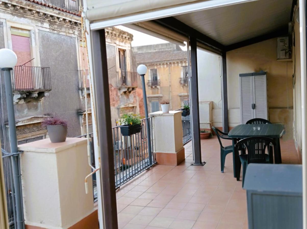 Appartement La Terrazza Ursino à Catane Extérieur photo